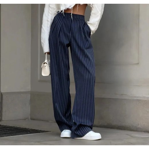 Szerokie spodnie damskie w prążki z zakładkami - Niebieski S ze sklepu Intimica.pl w kategorii Spodnie damskie - zdjęcie 186425015