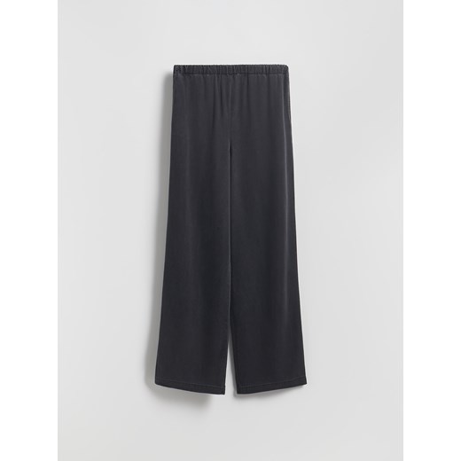 Reserved - Jeansy straight z lyocellem - szary ze sklepu Reserved w kategorii Jeansy damskie - zdjęcie 186429937