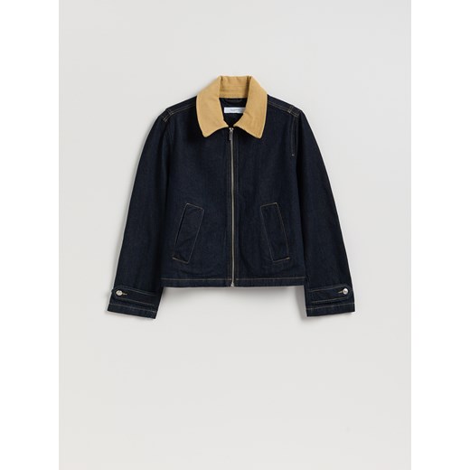 Reserved - Jeansowa kurtka z kontrastowym kołnierzykiem - granatowy ze sklepu Reserved w kategorii Kurtki damskie - zdjęcie 186431087