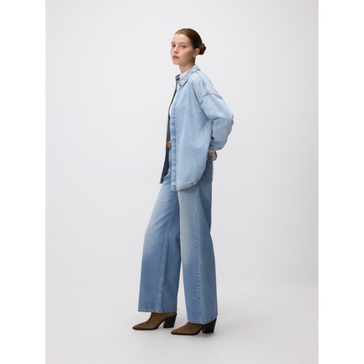 Reserved - Jeansowa koszula z aplikacjami - niebieski ze sklepu Reserved w kategorii Koszule damskie - zdjęcie 186432027