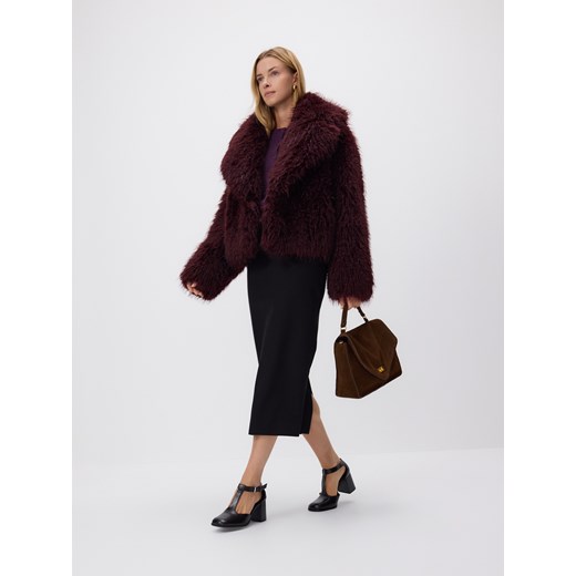 Reserved - Zamszowa torebka z paskiem - brązowy ze sklepu Reserved w kategorii Listonoszki - zdjęcie 186435549