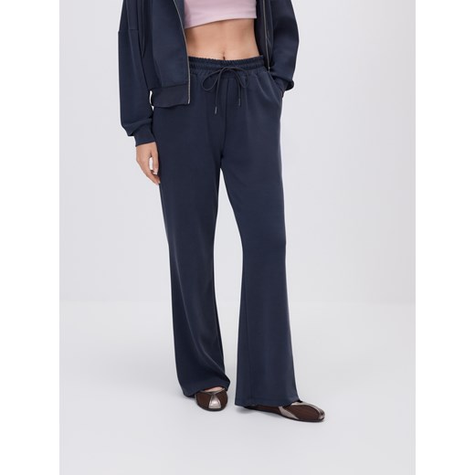 Reserved - Spodnie dresowe z modalem - granatowy ze sklepu Reserved w kategorii Spodnie damskie - zdjęcie 186445599