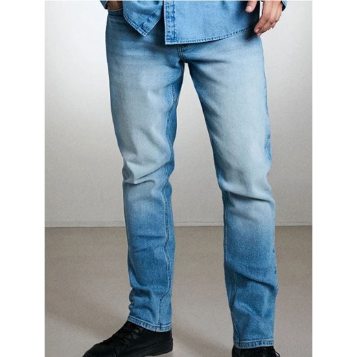 Sinsay - Spodnie jeansowe - niebieski ze sklepu Sinsay w kategorii Jeansy męskie - zdjęcie 186447268