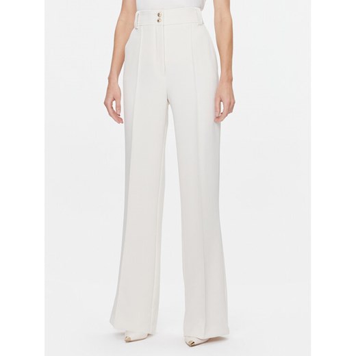 Babylon Spodnie materiałowe S00534 Écru Regular Fit ze sklepu MODIVO w kategorii Spodnie damskie - zdjęcie 186450646