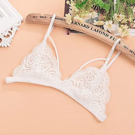 Biustonosz koronkowy bez fiszbin - whiteA ze sklepu Intimica.pl w kategorii Biustonosze - zdjęcie 186454398