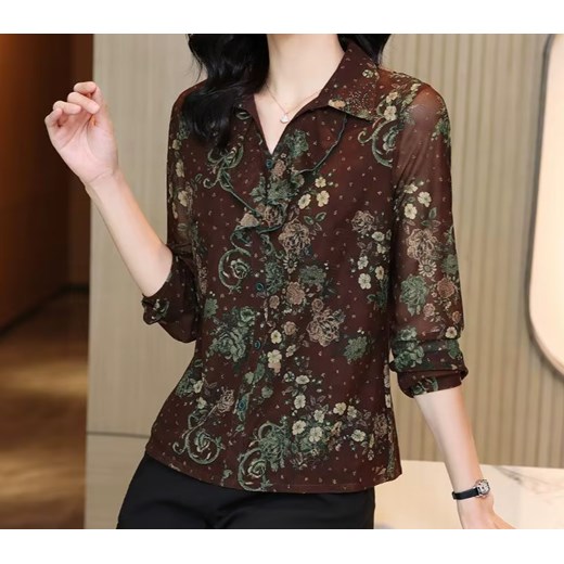 Koszula z ozdobnym kołnierzem i motywem w kwiaty - Brązowy XXS ze sklepu Intimica.pl w kategorii Koszule damskie - zdjęcie 186455709