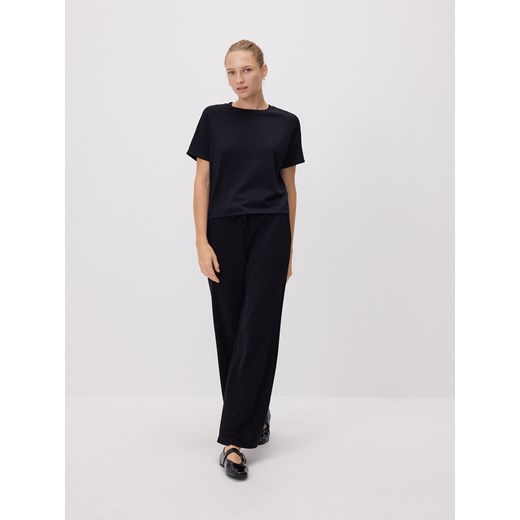 Reserved - Dresowe spodnie z modalem - czarny ze sklepu Reserved w kategorii Spodnie damskie - zdjęcie 186462489