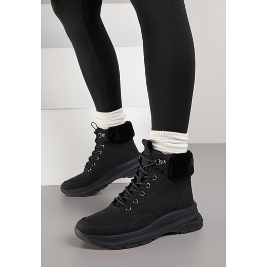 Czarne Trapery na Grubej Podeszwie Ozdobione Futerkiem Furitte ze sklepu born2be.pl w kategorii Workery damskie - zdjęcie 186465059