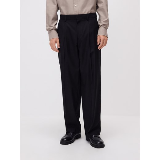 Reserved - Spodnie chino wide leg - czarny ze sklepu Reserved w kategorii Spodnie męskie - zdjęcie 186471025