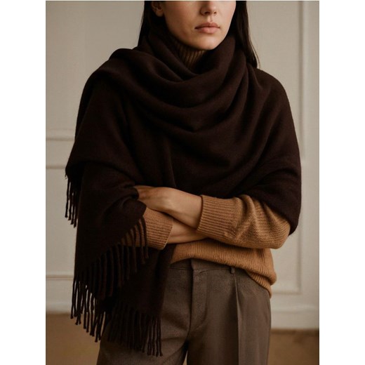 Sinsay - Gładki szalik z frędzlami - brązowy ze sklepu Sinsay w kategorii Szaliki i chusty damskie - zdjęcie 186471975
