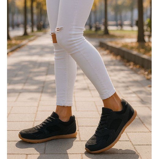 Czarne damskie buty sportowe /G8-2 18240 G127/ ze sklepu Pantofelek24.pl w kategorii Buty sportowe damskie - zdjęcie 186477228