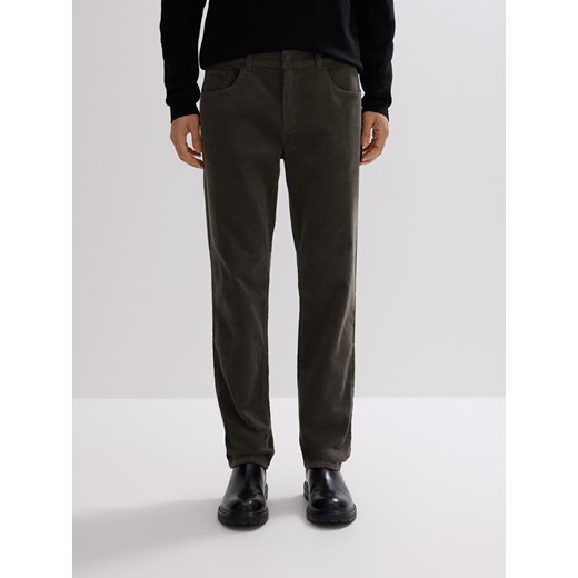 Reserved - Bawełniane spodnie slim fit - jasny zielony ze sklepu Reserved w kategorii Spodnie męskie - zdjęcie 186487417