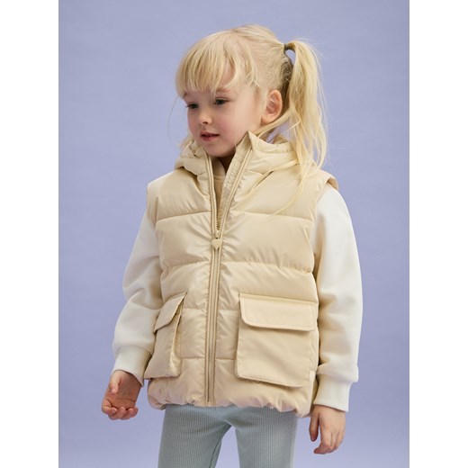 Reserved - Pikowana kamizelka z kapturem - beżowy Reserved 86 (12-18 m.) promocyjna cena Reserved