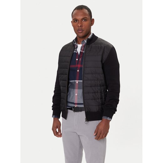 Barbour Kurtka przejściowa Carn Baffle MKN1104BK31 Czarny Regular Fit ze sklepu MODIVO w kategorii Kurtki męskie - zdjęcie 186498885
