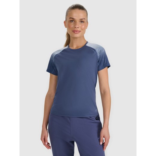 Damska koszulka do biegania 4F 4FWAW25TFTSF1510 - granatowa ze sklepu Sportstylestory.com w kategorii Kurtki damskie - zdjęcie 186503196
