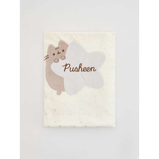 Reserved - Koc Pusheen - złamana biel ze sklepu Reserved w kategorii Kocyki dziecięce - zdjęcie 186510215