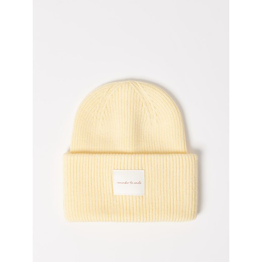 Mohito - Masełkowa czapka beanie - żółty ze sklepu Mohito w kategorii Czapki zimowe damskie - zdjęcie 186511727