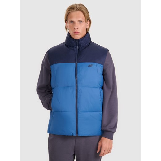 Męski bezrękawnik puchowy pikowany 4F 4FWAW25TVJAM229 - niebieski ze sklepu Sportstylestory.com w kategorii Kamizelki męskie - zdjęcie 186512289