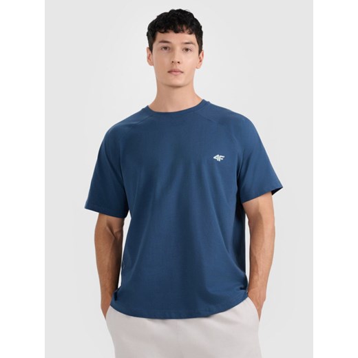 Męski t-shirt oversize 4F 4FWAW25TTSHM2373 - granatowy ze sklepu Sportstylestory.com w kategorii T-shirty męskie - zdjęcie 186512428
