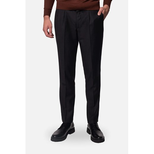 SPODNIE FELWIN Z ZASZEWKAMI GRAFITOWE Z WEŁNY ze sklepu Recman w kategorii Spodnie męskie - zdjęcie 186532057