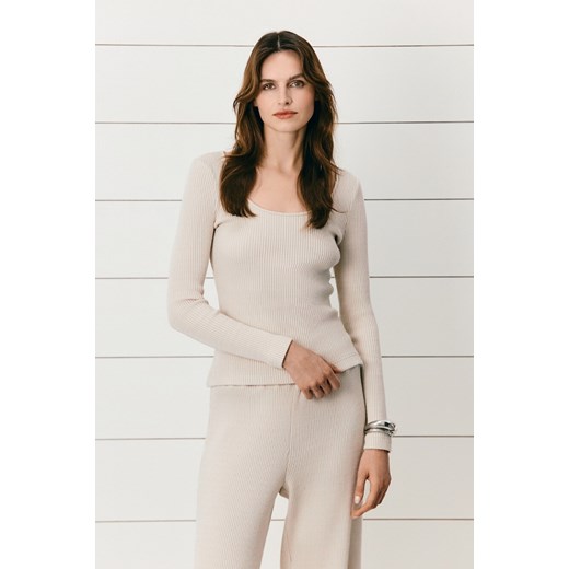 BLUZKA DAMSKA MILOS WINTER CREAM ze sklepu Jemiol w kategorii Bluzki damskie - zdjęcie 186536505