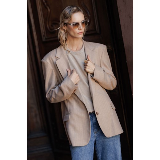 MARYNARKA DAMSKA DEMI BEIGE STRIPES - id: 8341 - marki Jemiol - 186538898 MARYNARKA DAMSKA DEMI BEIGE STRIPES ze sklepu Jemiol w kategorii Marynarki damskie - zdjęcie 186538898