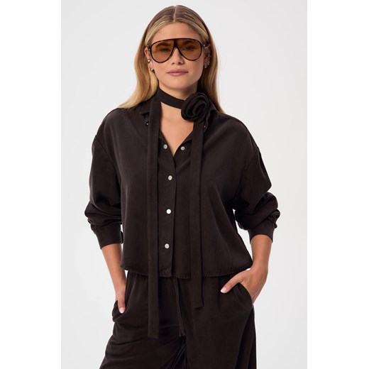 KOSZULA DAMSKA DALLA DARK CHOCO WASHED - id: 8387 - marki Jemiol - 186538997 KOSZULA DAMSKA DALLA DARK CHOCO WASHED ze sklepu Jemiol w kategorii Koszule damskie - zdjęcie 186538997