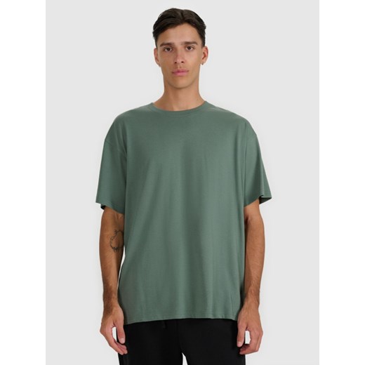 Męski t-shirt z nadrukiem 4F 4FWAW25TTSHM2403 -khaki ze sklepu Sportstylestory.com w kategorii T-shirty męskie - zdjęcie 186540466