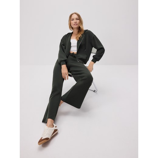 Reserved - Dresowe spodnie z modalem - ciemnozielony ze sklepu Reserved w kategorii Spodnie damskie - zdjęcie 186544479