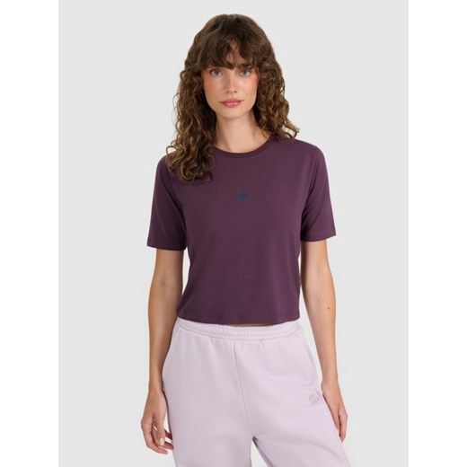 Damski t-shirt crop top 4F 4FWAW25TTSHF2971 - fioletowy ze sklepu Sportstylestory.com w kategorii Bluzki damskie - zdjęcie 186558446