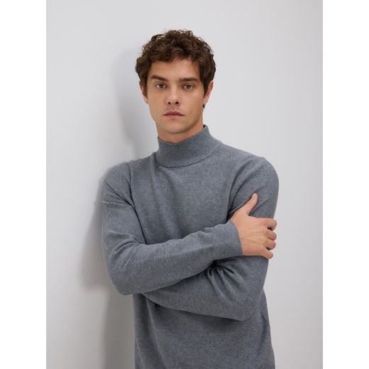 Reserved - Gładki golf z dzianiny - ciemnoszary ze sklepu Reserved w kategorii Swetry męskie - zdjęcie 186577029