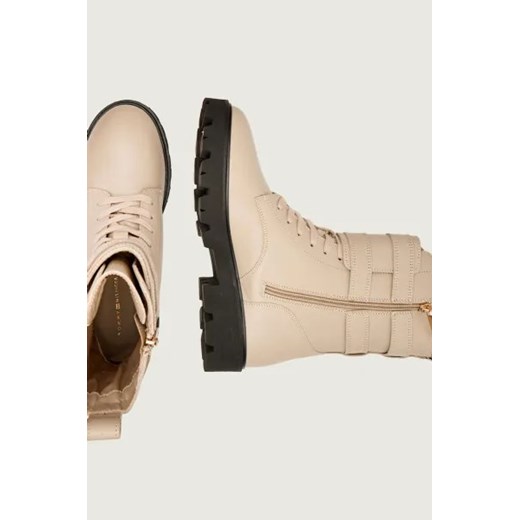 Tommy Hilfiger Skórzane botki Tommy Hilfiger 40 Gomez Fashion Store