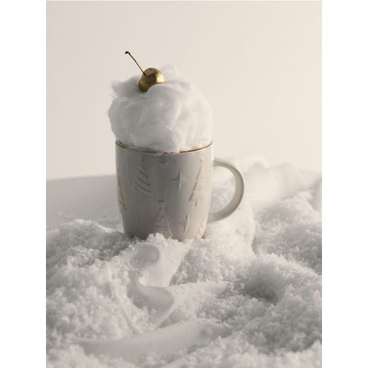 Sinsay - Ceramiczny kubek z uchem z motywem świątecznym - biały ze sklepu Sinsay w kategorii Kubki - zdjęcie 186578617