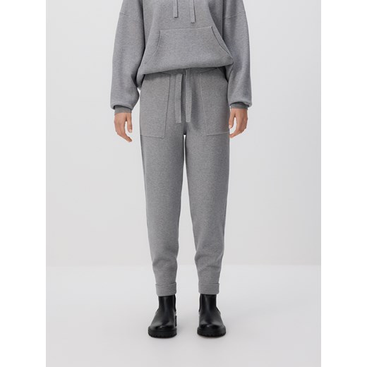 Reserved - Dzianinowe spodnie z wiskozą - szary ze sklepu Reserved w kategorii Spodnie damskie - zdjęcie 186579198