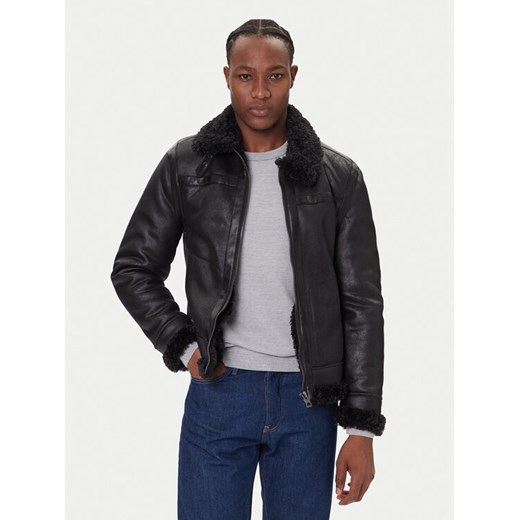 Guess Kożuch M5BL28 W2310 Czarny Regular Fit ze sklepu MODIVO w kategorii Kurtki męskie - zdjęcie 186582545