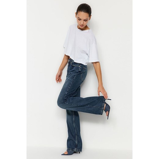 trendyol Dżinsy - Comfort fit - w kolorze niebieskim Trendyol 38 Limango Polska wyprzedaż