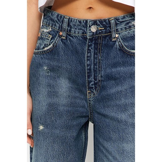 trendyol Dżinsy - Comfort fit - w kolorze niebieskim Trendyol 38 okazyjna cena Limango Polska
