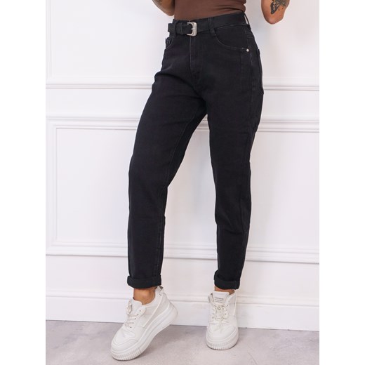 SPODNIE JEANSOWE PLUS SIZE MOM FIT Z PRZESZYCIAMI PRZY KIESZENIACH+ PASEK- CZARNE ze sklepu olika.com.pl w kategorii Jeansy damskie - zdjęcie 186584948