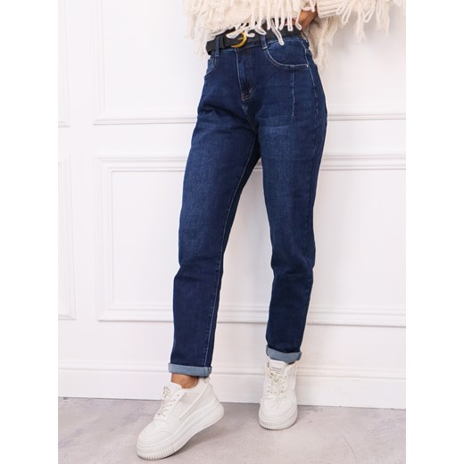 SPODNIE JEANSOWE PLUS SIZE MOM FIT Z PRZESZYCIAMI PRZY KIESZENIACH+ PASEK ze sklepu olika.com.pl w kategorii Jeansy damskie - zdjęcie 186584985