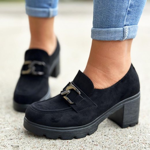 Czarne zamszowe półbuty damskie na słupku, mokasyny Potocki 12041 ze sklepu suzana.pl w kategorii Mokasyny damskie - zdjęcie 186589186