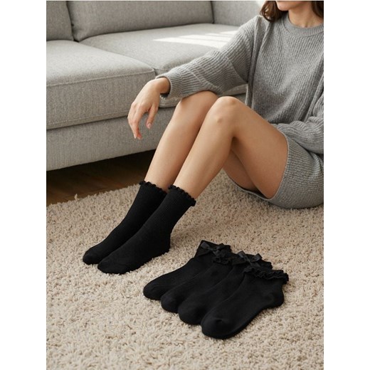 Sinsay - Prążkowane skarpetki 5 pack - czarny ze sklepu Sinsay w kategorii Skarpetki damskie - zdjęcie 186592255