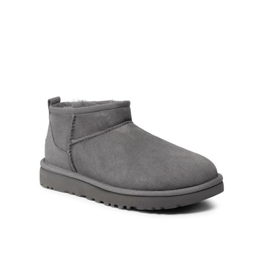 Śniegowce Ugg W Classic Ultra Mini 1116109 Szary ze sklepu eobuwie.pl w kategorii Śniegowce damskie - zdjęcie 186595277