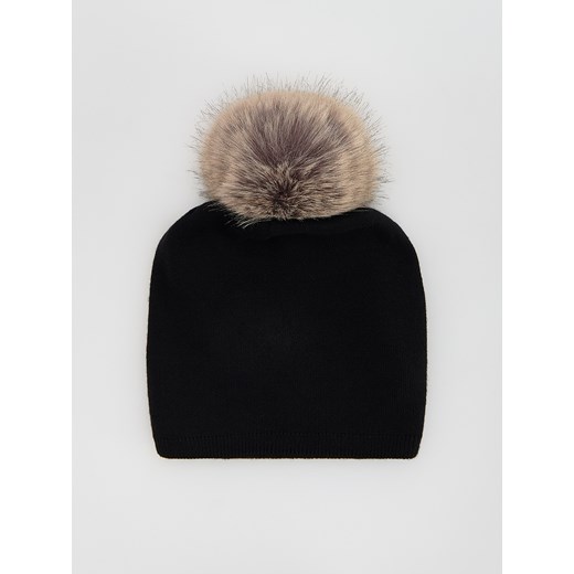 Reserved - Czapka beanie z wiskozą - czarny - id: 636FE-99X - marki Reserved - 186596458 Reserved - Czapka beanie z wiskozą - czarny ze sklepu Reserved w kategorii Czapki zimowe damskie - zdjęcie 186596458