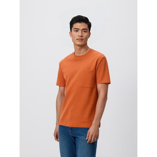 Reserved - Strukturalny t-shirt comfort fit - intenstywna czerwień ze sklepu Reserved w kategorii T-shirty męskie - zdjęcie 186599247