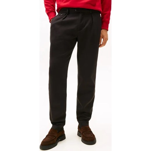 Tommy Hilfiger Spodnie chino HARLEM | Tapered fit ze sklepu Gomez Fashion Store w kategorii Spodnie męskie - zdjęcie 186611489