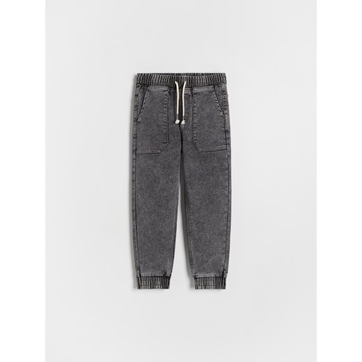 Reserved - Jeansy jogger - jasnoszary Reserved 134 (8 lat) okazja Reserved