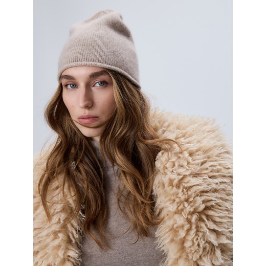 Reserved - Czapka z wełną i kaszmirem - kremowy ze sklepu Reserved w kategorii Czapki zimowe damskie - zdjęcie 186645857