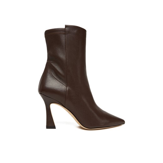 Botki Stuart Weitzman Vinnie SM440 Brązowy ze sklepu eobuwie.pl w kategorii Botki - zdjęcie 186652669