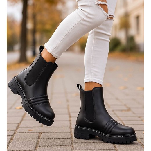 Czarne wysokie botki sztyblety na platformie /C1-1 18303 T3/ - id: 33242 - marki Pantofelek24.pl - 186661495 Czarne wysokie botki sztyblety na platformie /C1-1 18303 T3/ ze sklepu Pantofelek24.pl w kategorii Botki - zdjęcie 186661495