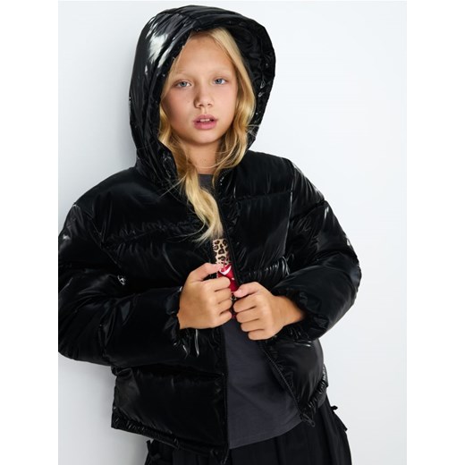 Sinsay - Kurtka ocieplana z kapturem - czarny ze sklepu Sinsay w kategorii Kurtki dziewczęce - zdjęcie 186665679